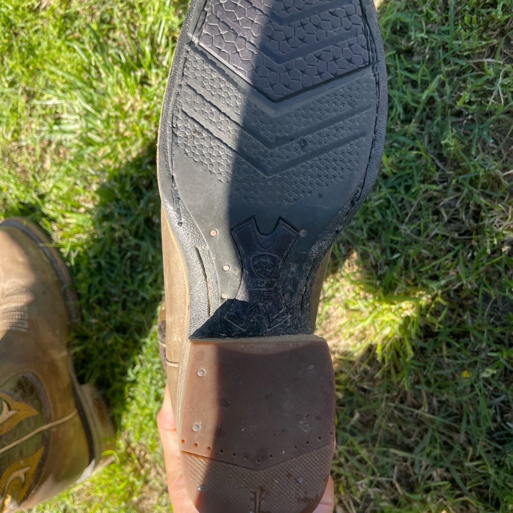 Ariat Boots - Picture 5 of 6